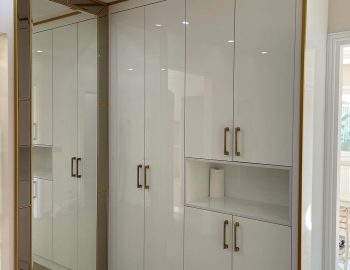 Istanbul,turkey-june,7,2024:ceramic,Floor,,Led,And,Spot,Lamps,On,The