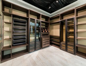 Odessa,,Ukraine,-,09,15,2021:,Example,Of,Built-in,Furniture